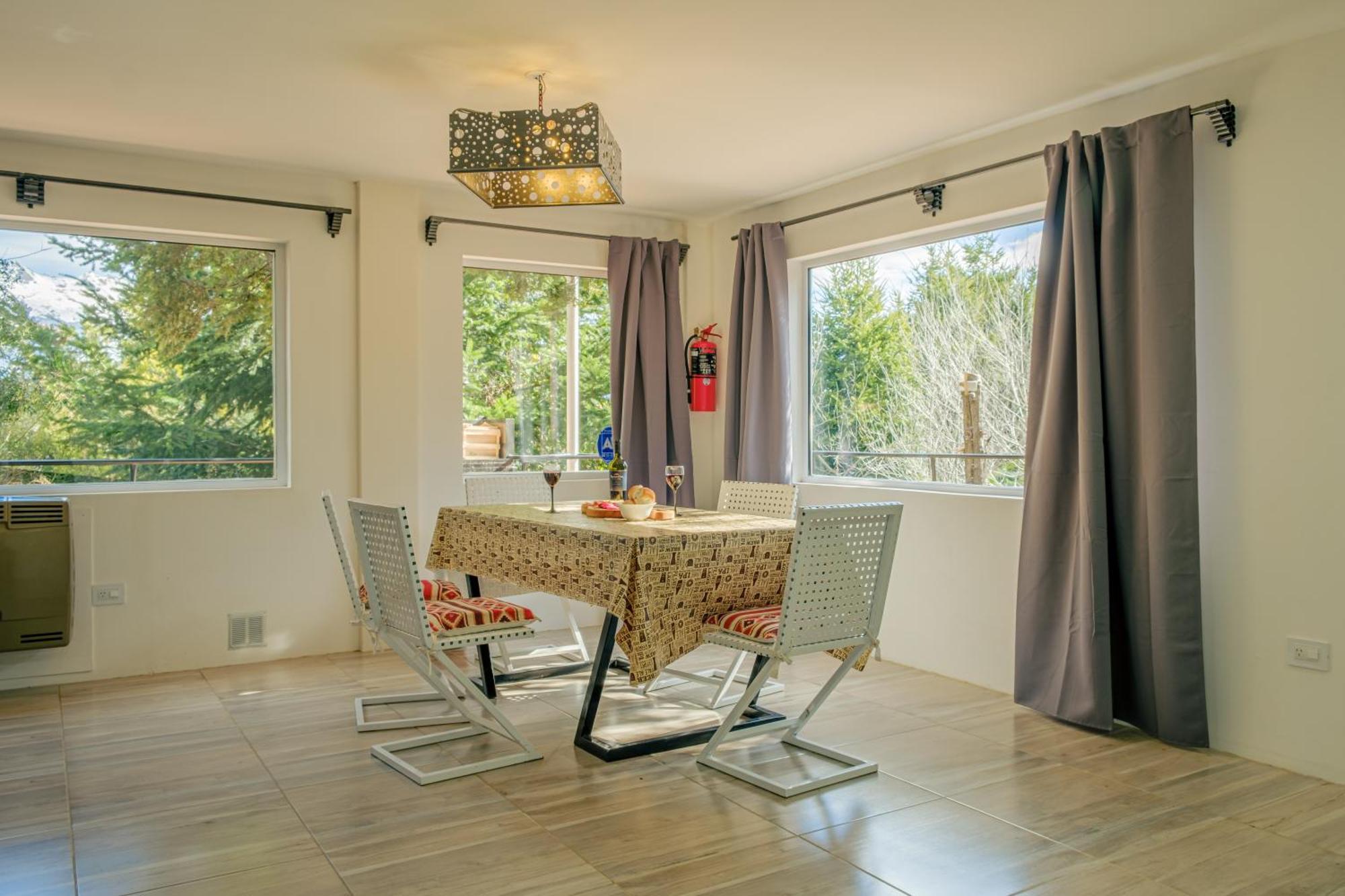 Aucapillan Lodge *
